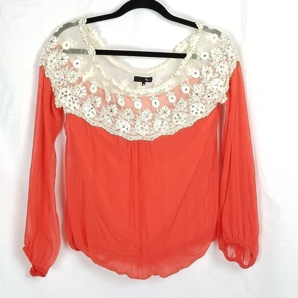 Lace Rhinestone sheer balloon top - Picture 1 of 8